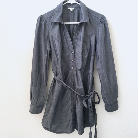 Anthropologie Tops - Odille Anthropologie Chambray Tunic Top